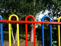 Multicoloured bow-top railings