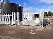 Double leaf galvanised palisade gates