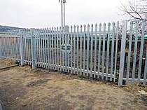 Double leaf galvanised palisade gates